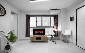 Westay Apartments #1, The Luxury Suites